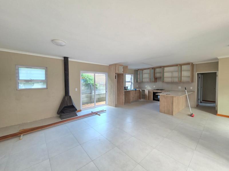 To Let 3 Bedroom Property for Rent in Stellenridge Western Cape
